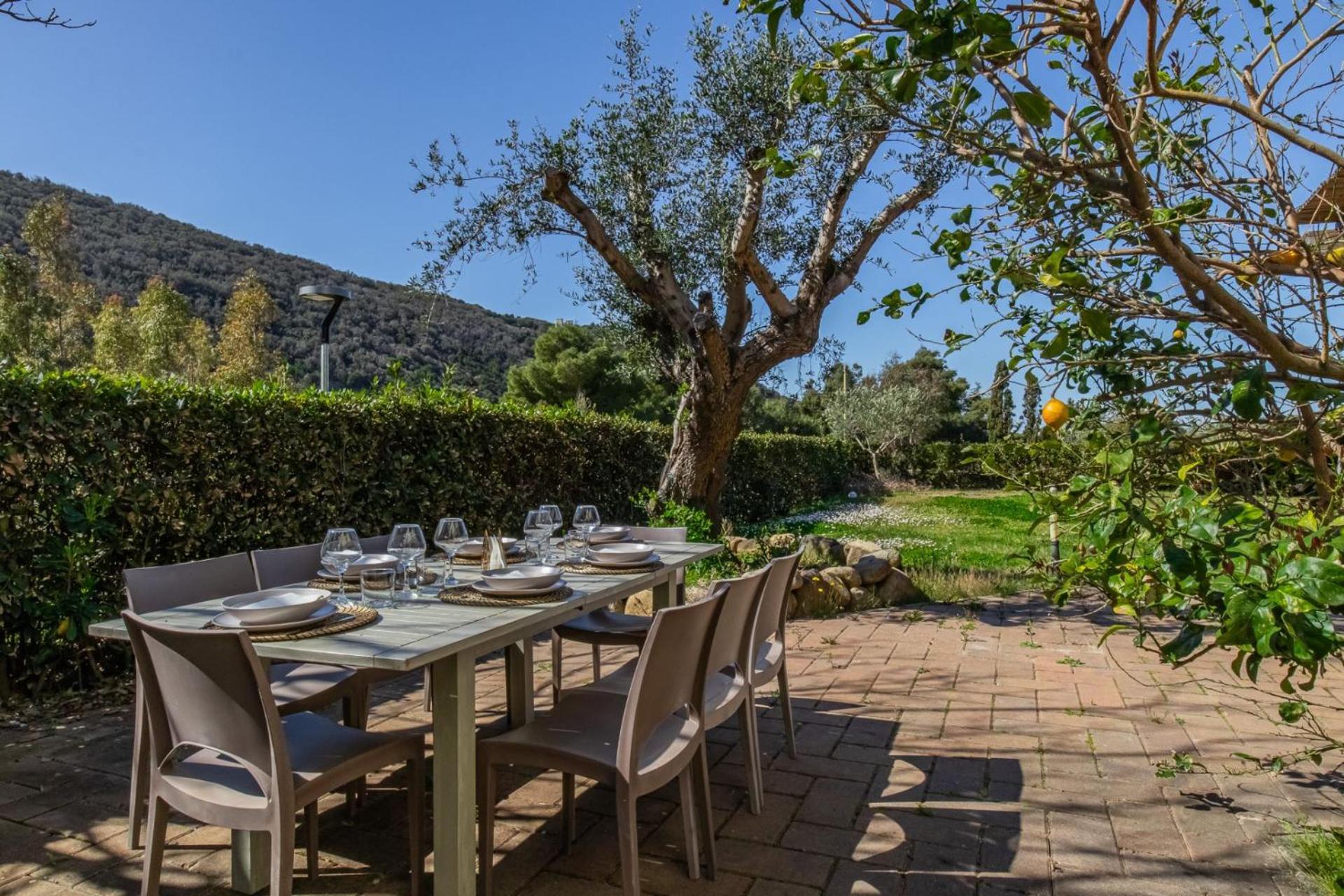 Villa Acquasalata Nisporto Eksteriør billede