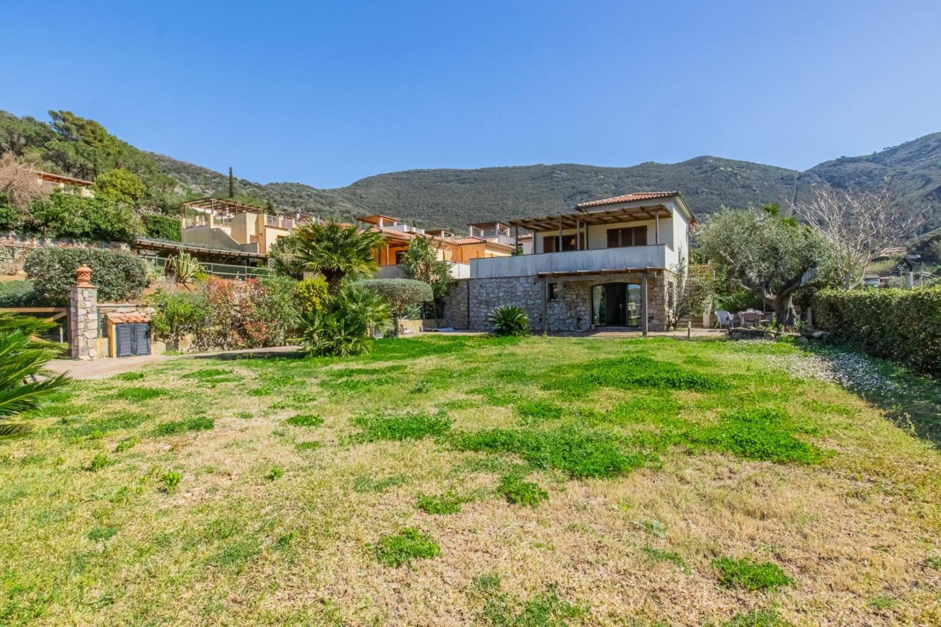 Villa Acquasalata Nisporto Eksteriør billede
